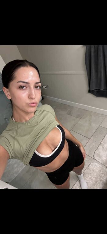 🔥 Builtbybells  page leaked private photo uncensored full