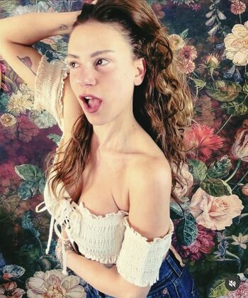 🔥 Burcu bakdur leaked private photo uncensored full