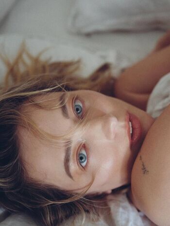 🔥 Caroline vreeland  page leaked private photo uncensored full