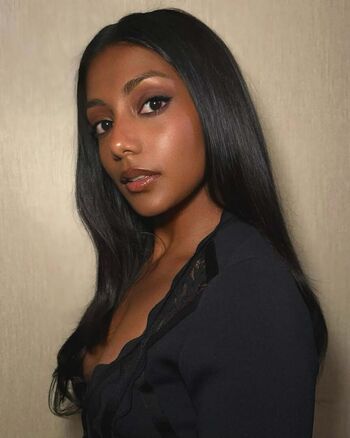 🔥 Charithra chandran page leaked private photo uncensored full