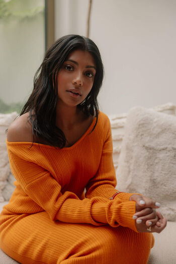 🔥 Charithra chandran leaked private photo uncensored full