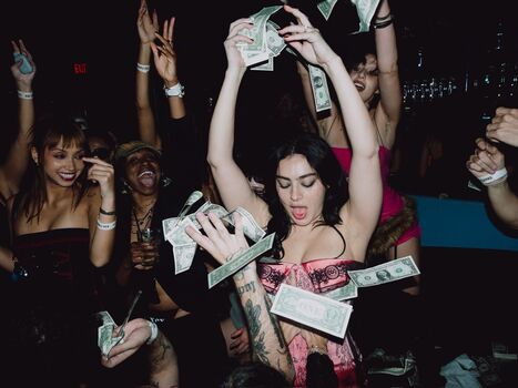 🔥 Charli xcx  page leaked private photo uncensored full