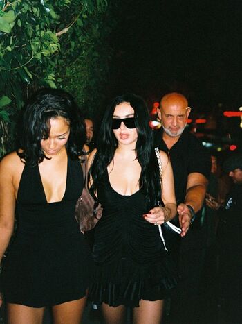 🔥 Charli xcx  page leaked private photo uncensored full