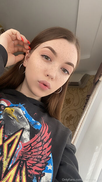 🔥 Charming girl  page leaked private photo uncensored full