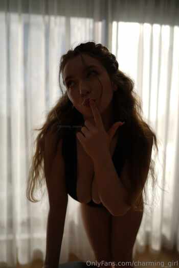 🔥 Charming girl  page leaked private photo uncensored full