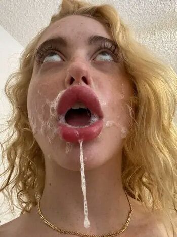 🔥 Chloe cherry leaked private photo uncensored full