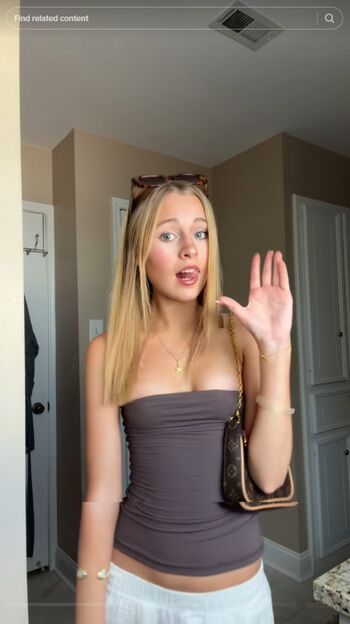 🔥 Chloelovescereal leaked private photo uncensored full