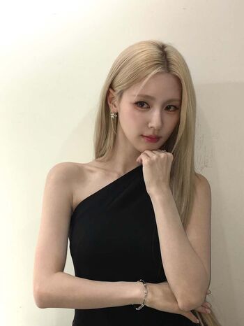🔥 Cho mi yeon page leaked private photo uncensored full