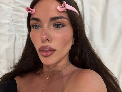 🔥 Clarissa bea leaked private photo uncensored full
