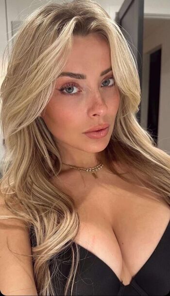 🔥 Corinna kopf  page leaked private photo uncensored full