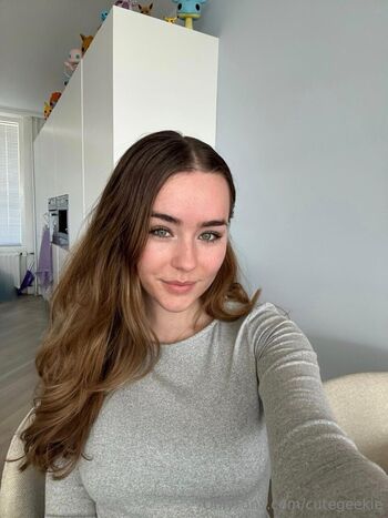 🔥 Cutegeekie leaked private photo uncensored full