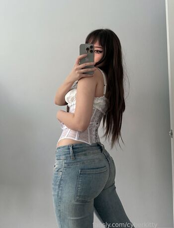 🔥 Cyberkitty page leaked private photo uncensored full