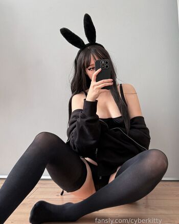 🔥 Cyberkitty page leaked private photo uncensored full