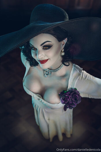 🔥 Danielle denicola  page leaked private photo uncensored full