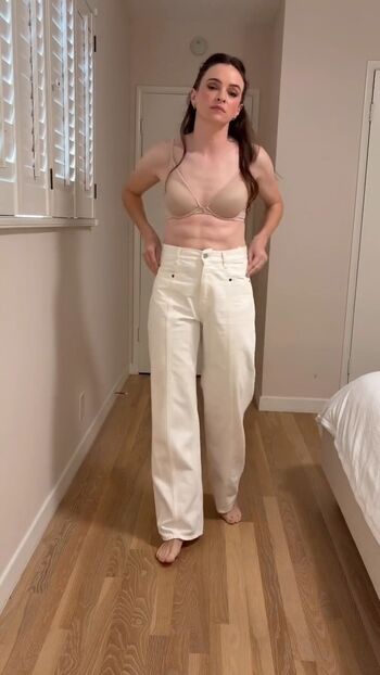 🔥 Danielle panabaker leaked private photo uncensored full