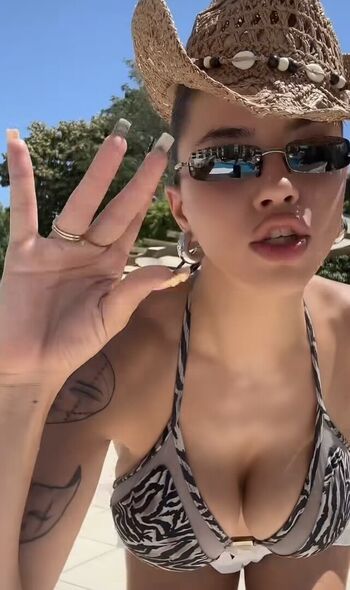 🔥 Dara darnadue page leaked private photo uncensored full