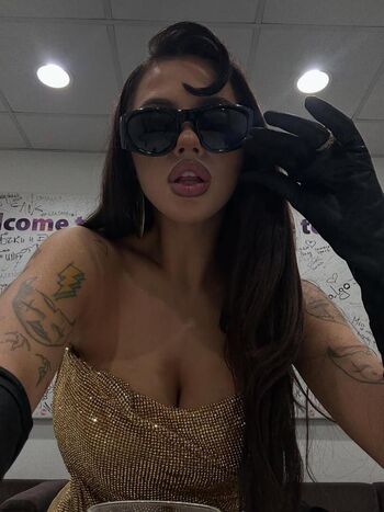 🔥 Dara darnadue leaked private photo uncensored full