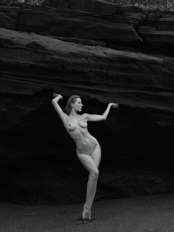 🔥 Darina litvinova  page leaked private photo uncensored full