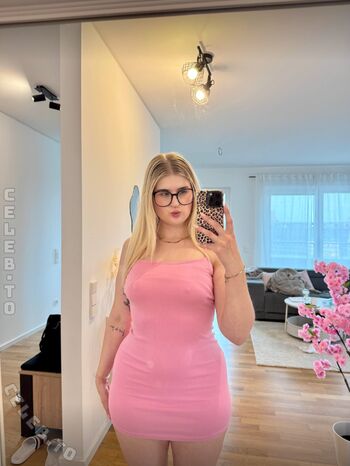 🔥 Deineemilia page leaked private photo uncensored full