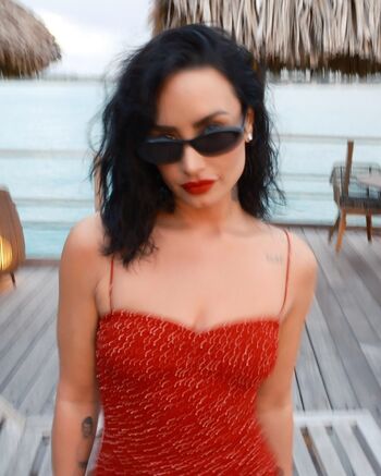 🔥 Demi lovato page leaked private photo uncensored full