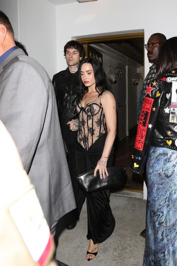 🔥 Demi lovato page leaked private photo uncensored full