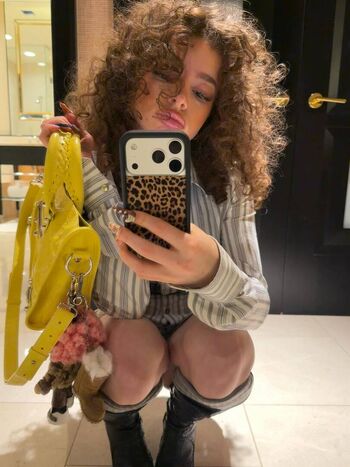 🔥 Demitra kalogeras page leaked private photo uncensored full