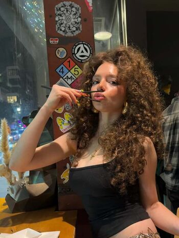 🔥 Demitra kalogeras page leaked private photo uncensored full