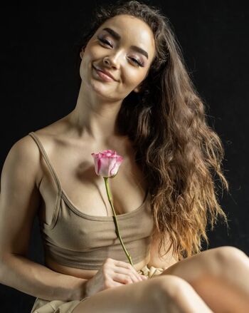 🔥 Devorah ozburn leaked private photo uncensored full