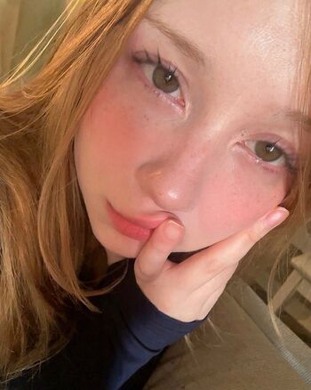 🔥 Diovana konigsreuter  page leaked private photo uncensored full