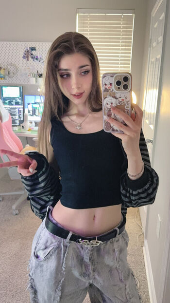 🔥 Duckie cos page leaked private photo uncensored full