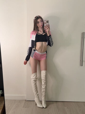 🔥 Duckie cos page leaked private photo uncensored full
