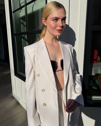 🔥 Elle fanning page leaked private photo uncensored full