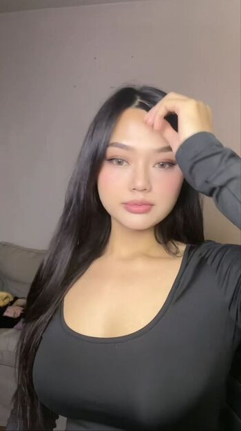 🔥 Ellesyanamira leaked private photo uncensored full