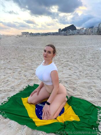 🔥 Ema santi leaked private photo uncensored full