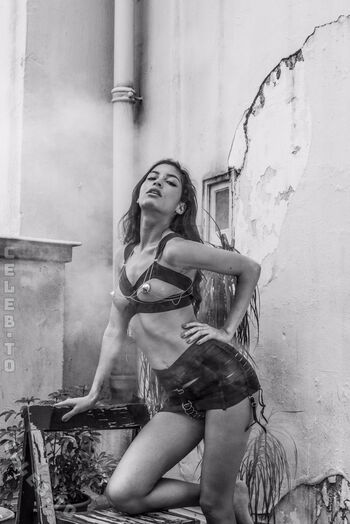 🔥 Emilie payet page leaked private photo uncensored full
