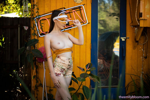 🔥 Emily bloom  page leaked private photo uncensored full