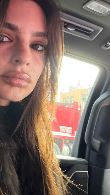 🔥 Emily ratajkowski  page leaked private photo uncensored full