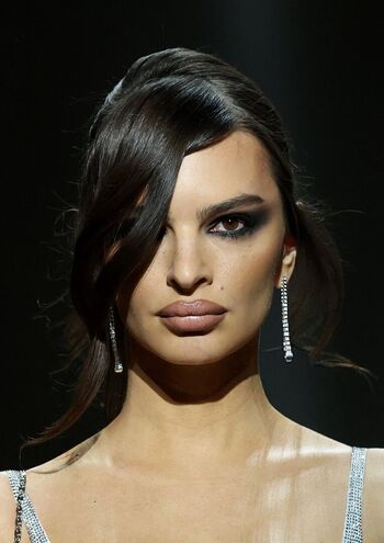 🔥 Emily ratajkowski  page leaked private photo uncensored full