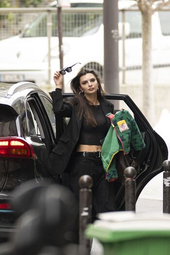 🔥 Emily ratajkowski  page leaked private photo uncensored full