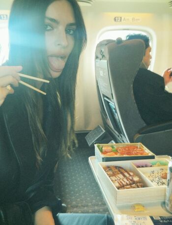 🔥 Emily ratajkowski leaked private photo uncensored full