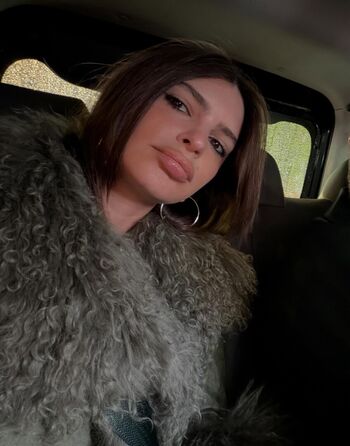 🔥 Emily ratajkowski leaked private photo uncensored full