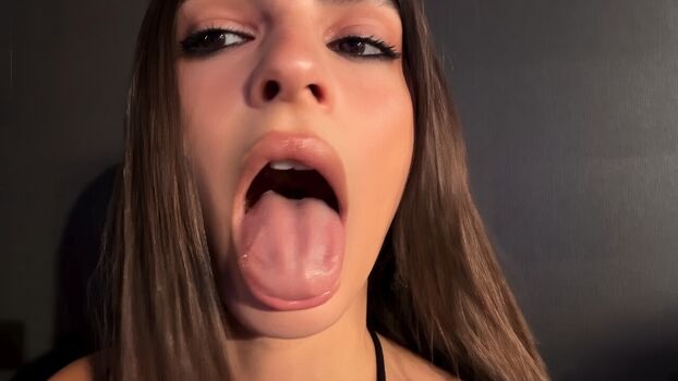 🔥 Emily ratajkowski  page leaked private photo uncensored full