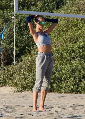🔥 Emily ratajkowski  page leaked private photo uncensored full