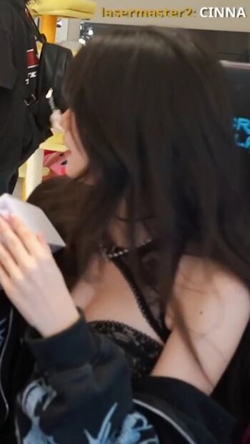 🔥 Emiru  page leaked private photo uncensored full