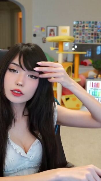 🔥 Emiru  page leaked private photo uncensored full