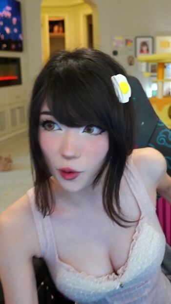 🔥 Emiru  page leaked private photo uncensored full