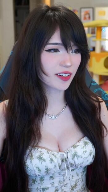 🔥 Emiru  page leaked private photo uncensored full