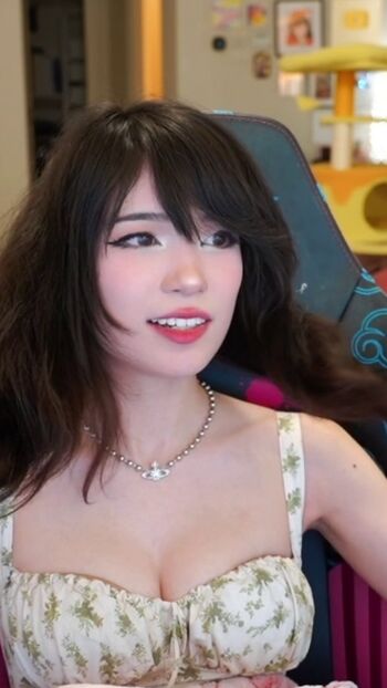 🔥 Emiru  page leaked private photo uncensored full