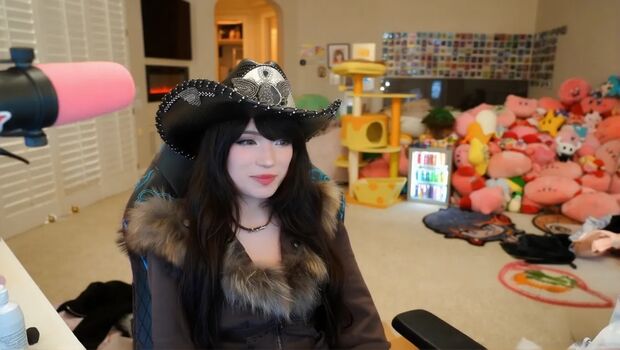 🔥 Emiru  page leaked private photo uncensored full