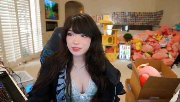 🔥 Emiru  page leaked private photo uncensored full